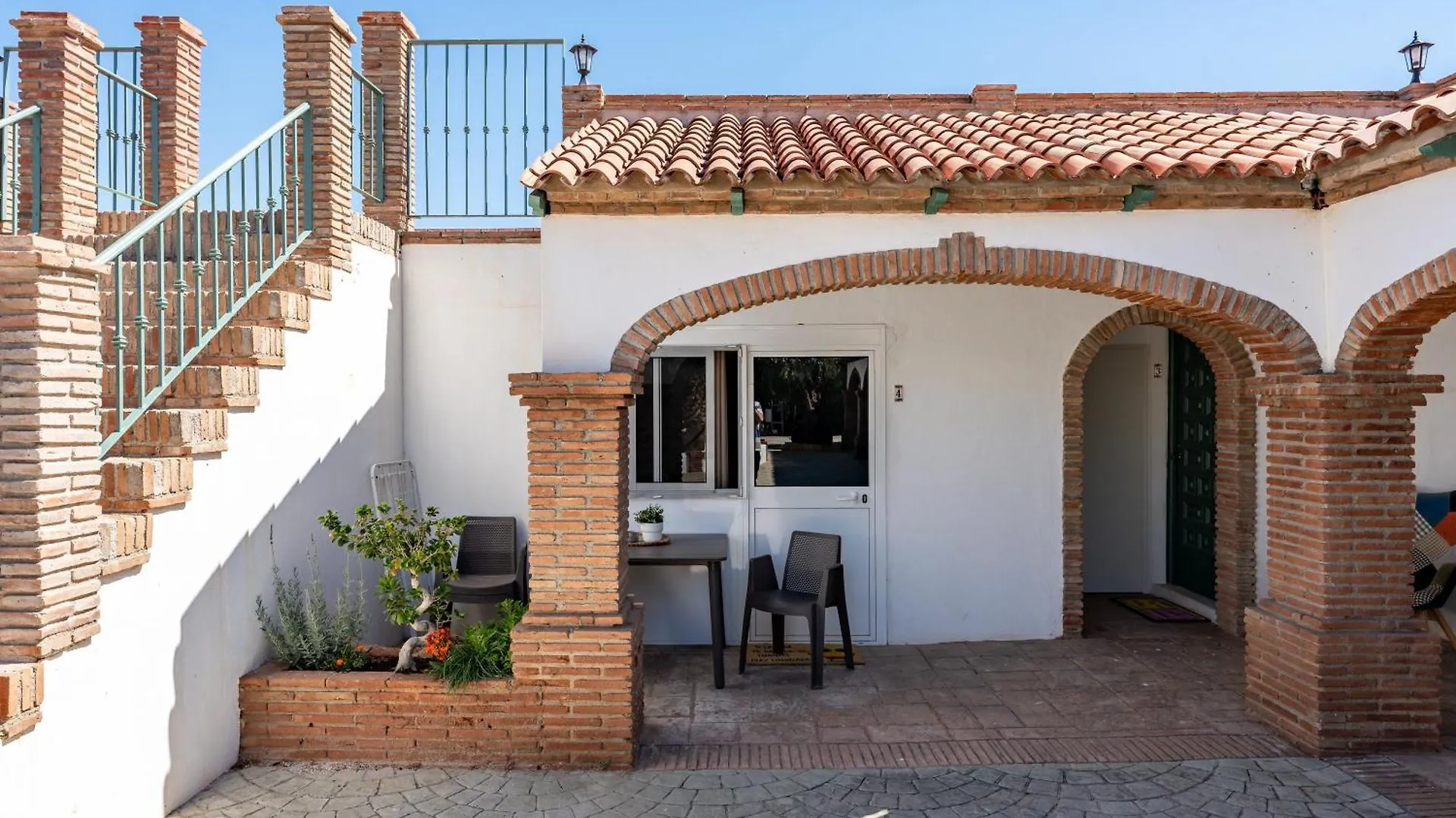 La Casa De Familia Bed & Breakfast Malaga 0*,