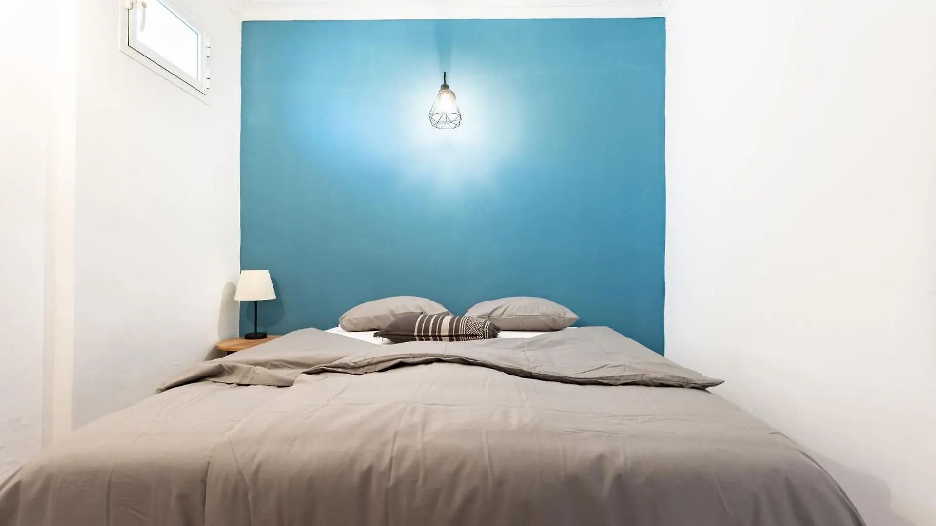 La Casa De Familia Bed & Breakfast Malaga
