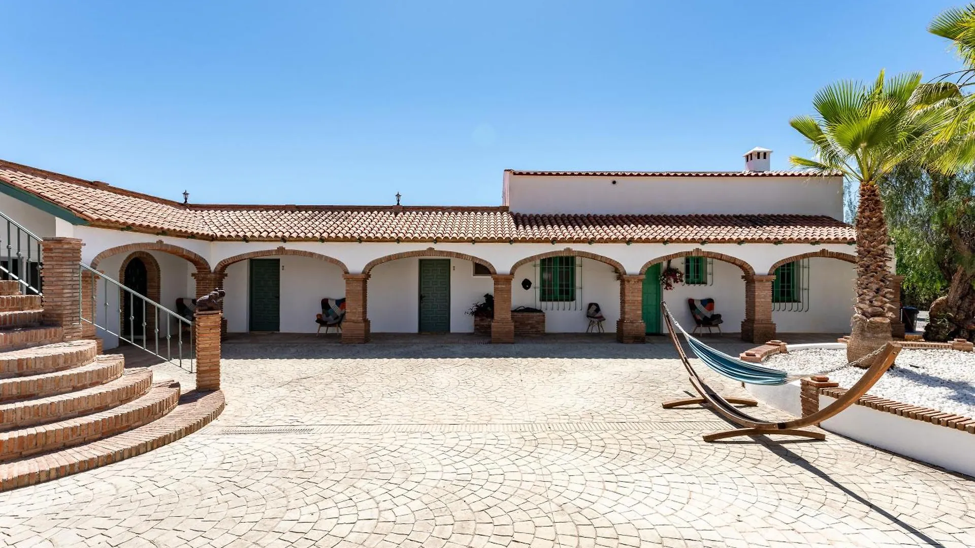 La Casa De Familia Bed & Breakfast Malaga 0*,