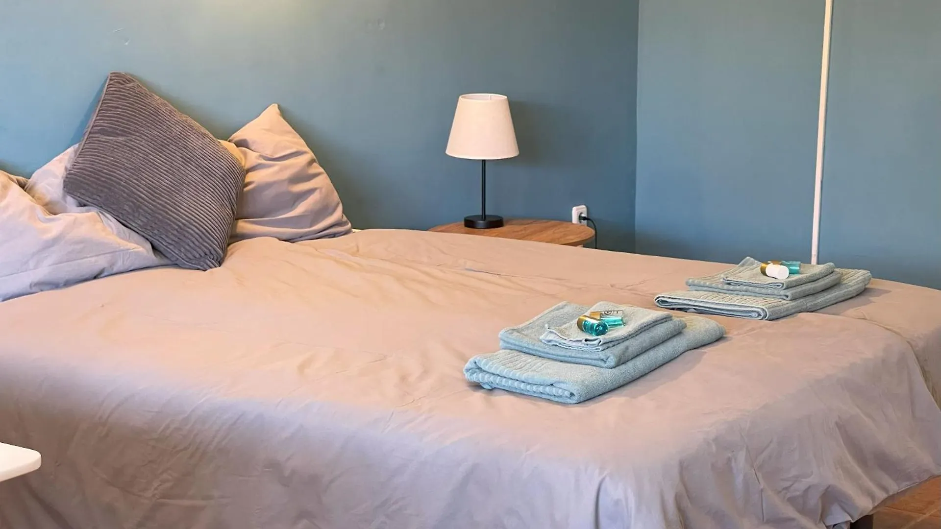 La Casa De Familia Bed & Breakfast Malaga